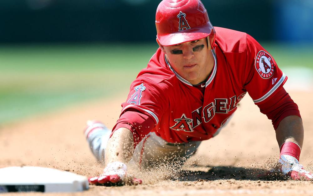 Mike Trout has been CLUTCH for Team USA during Pool Play! (Hit .417 with 1  HR and 6 RBI) 